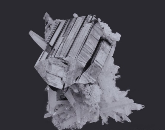 長(zhǎng)沙市譚力礦產(chǎn)品有限公司,長(zhǎng)沙礦產(chǎn)品銷售,工藝品銷售,鉆石飾品批發(fā)